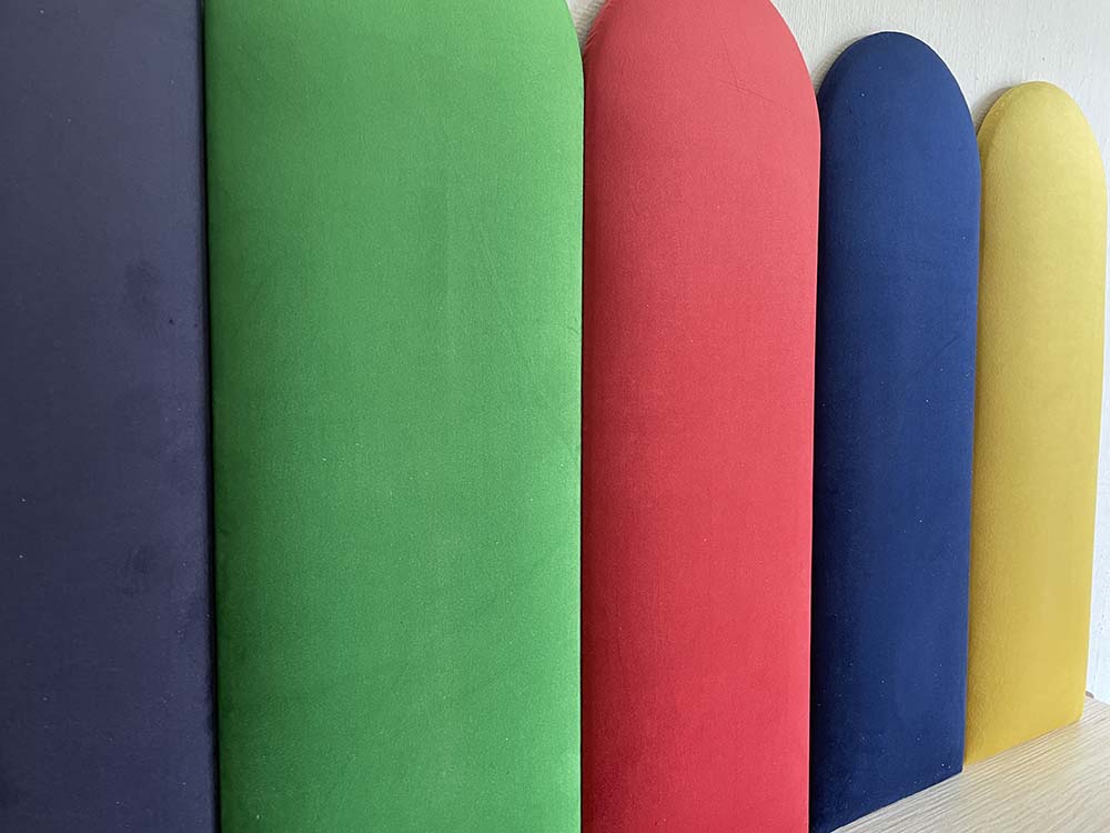 EMMA SAMT Wandkissen Polsterpaneele - Grün, Rot, Dunkelblau, Gelb - Wandpolster Bettkopfteil