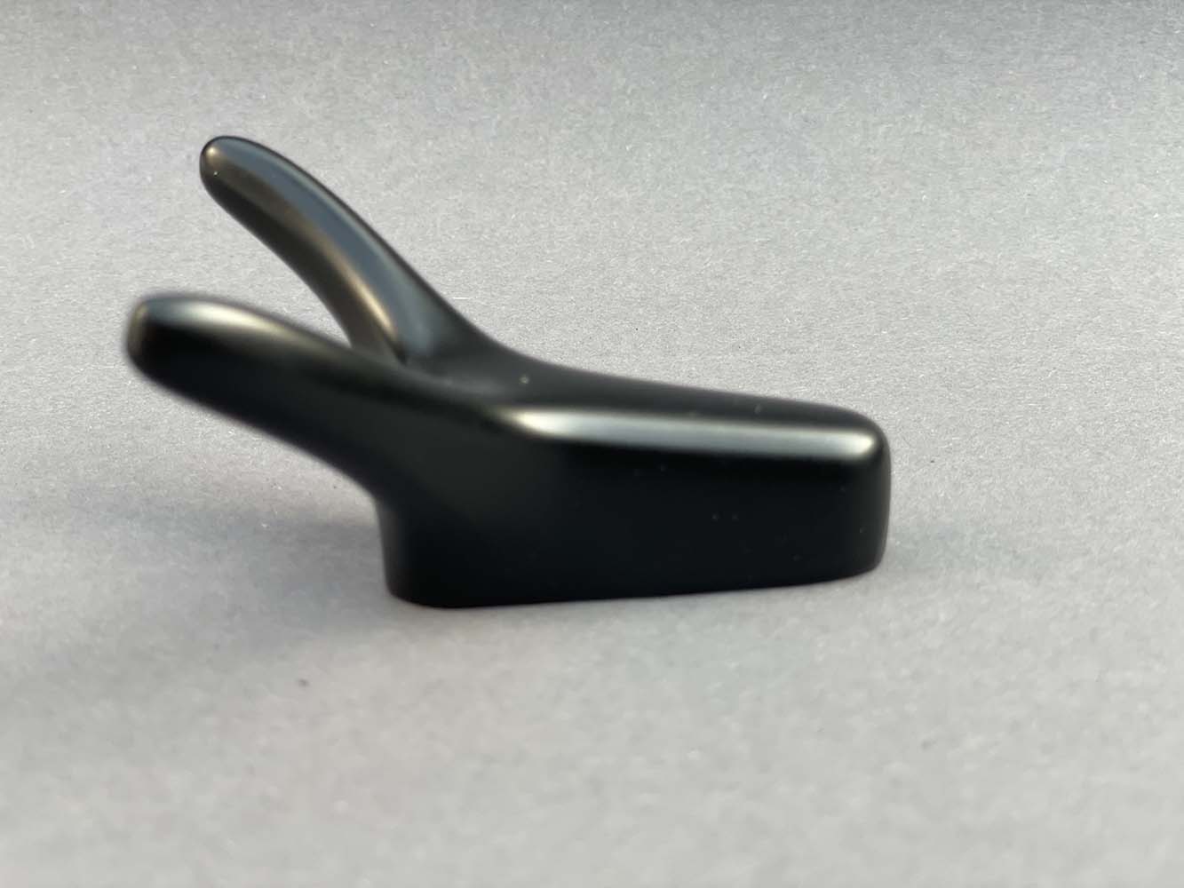 Einzelne Rentier Wandhaken im modernen Skandinavischem Stil. Goldene - Schwarze - Silberne - Anthrazit Metallhaken Wandhaken für Eingang