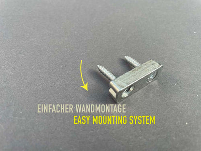 Einzelne Garderobenhaken im modernen Stil. Silberne Metallhaken Wandhaken für Eingang