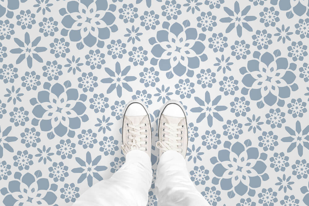 Boden Schablone mit Blumen Muster