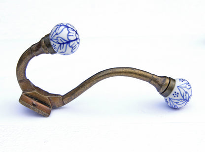 Einzelne Garderobenhaken in Vintage Stil Weiß mit blauen Blumen