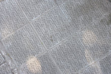 Load image into Gallery viewer, MAROKKO - Schablone für Terrassenplatten, Pflastersteine - Boden Schablone - Fliesen Schablone
