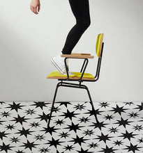 Load image into Gallery viewer, STARS - Schablone für Betonplatten - Fliesen Schablone - Terrassenplatten Schablone - Pflasterstein Schablone
