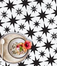 Load image into Gallery viewer, STARS - Schablone für Betonplatten - Fliesen Schablone - Terrassenplatten Schablone - Pflasterstein Schablone
