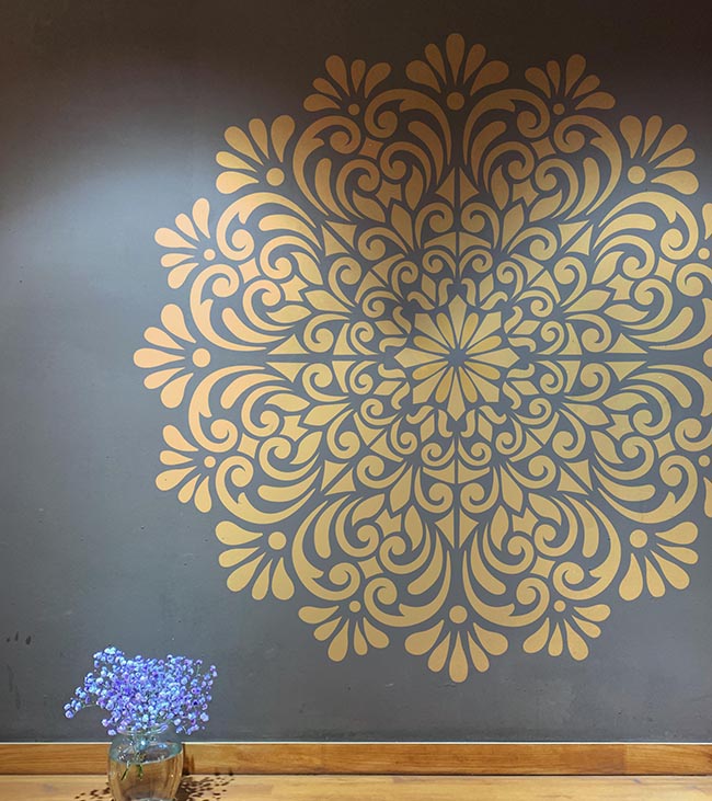 SOFIA - Mandala Wand Schablonen - Yoga Mandala Schablone für Wand, Möbel, Textil oder Basteln